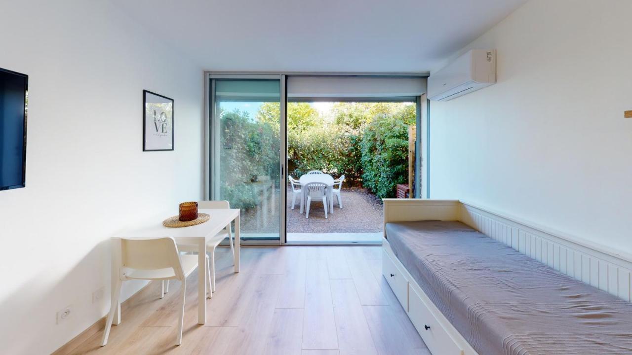 Magnifique Rez De Jardin 4 Couchages Apartment Agde Luaran gambar