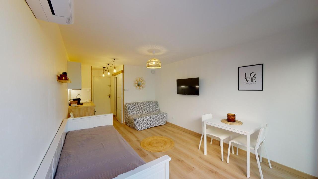 Magnifique Rez De Jardin 4 Couchages Apartment Agde Luaran gambar
